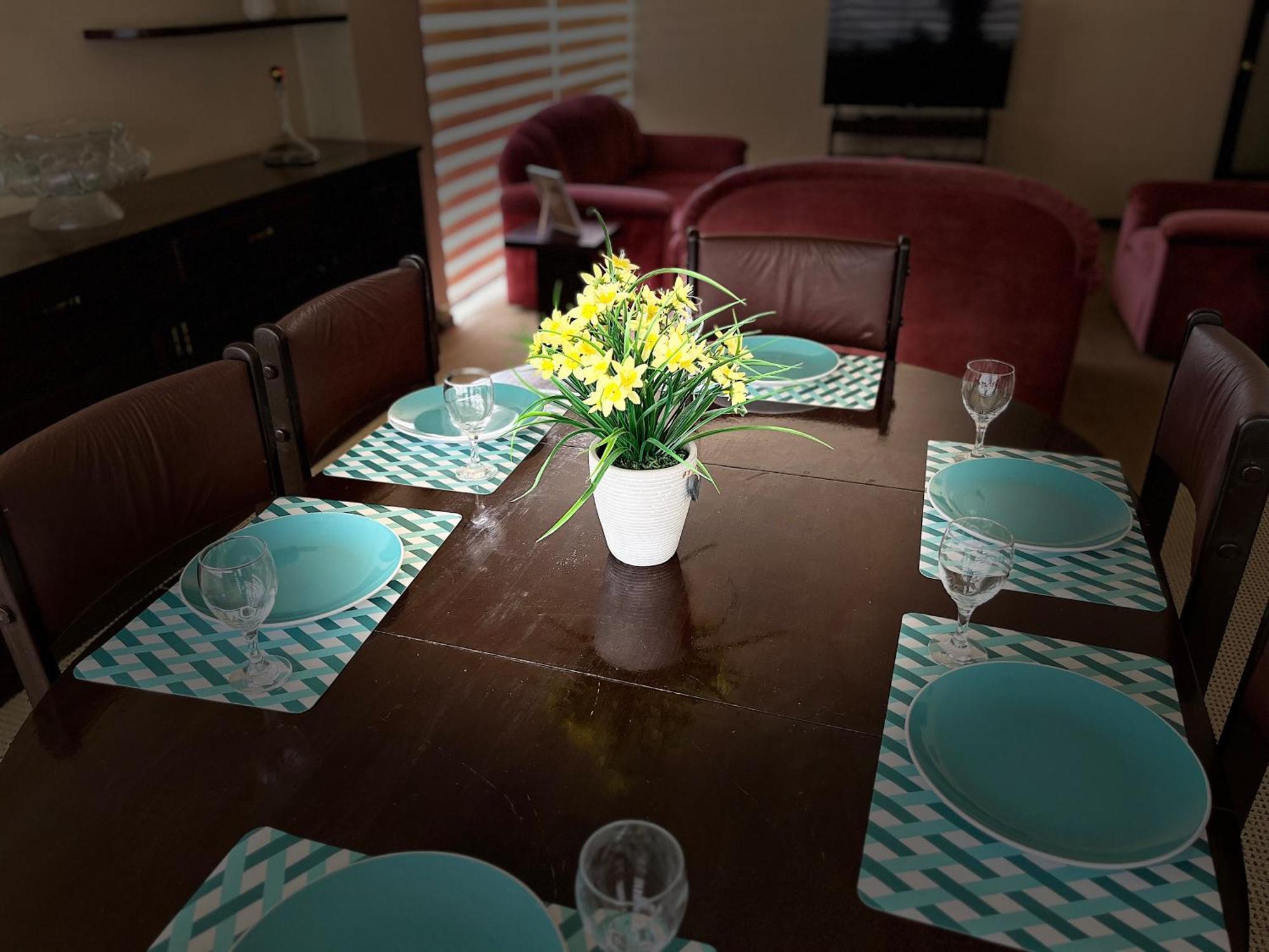 Apartamento Invura Departamentos *